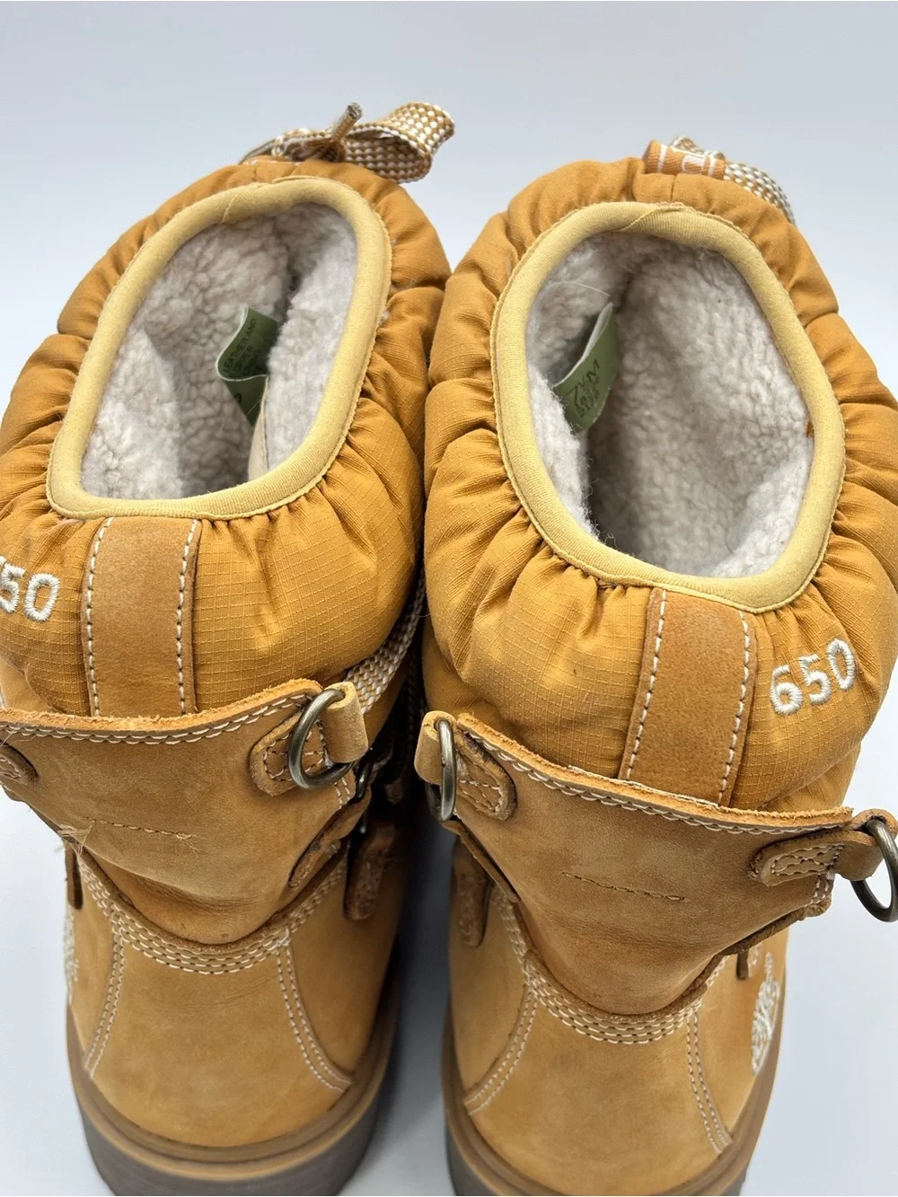 Timberland 650 Insulated Sherpa Lined Nubuck Leather Puff Lace Up Hiking Boots